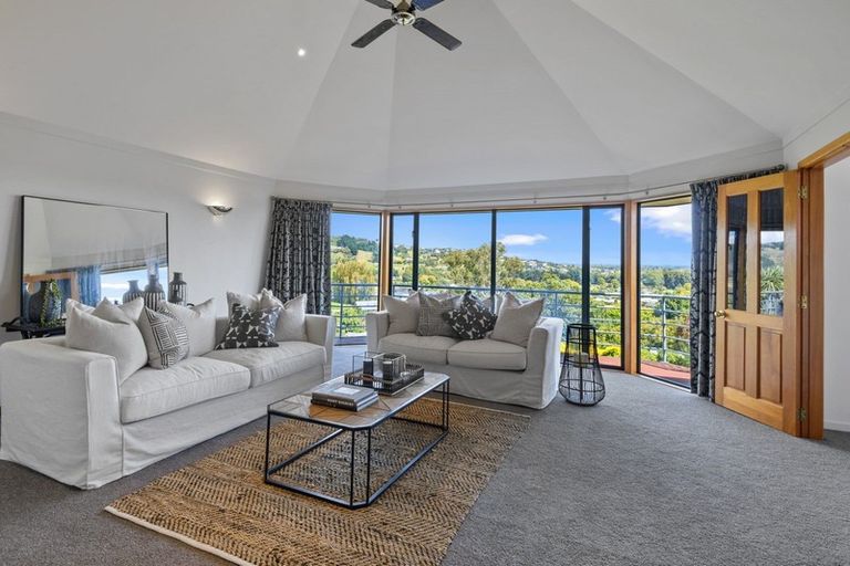 Photo of property in 12 Lucknow Place, Cashmere, Christchurch, 8022