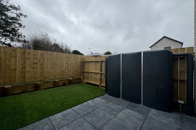 Photo of property in 3/3 Eskdale Road, Birkdale, Auckland, 0626