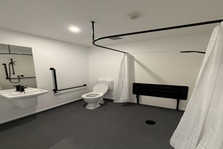 Photo of property in 1/42 Wellesley Road, Mangere Bridge, Auckland, 2022