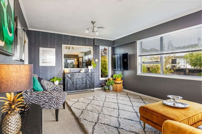 Photo of property in 39 Carey Street, Waitara, 4320