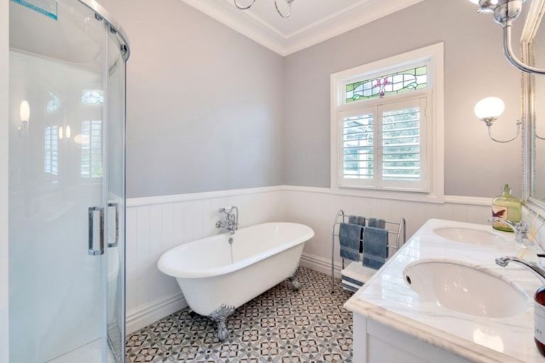 Photo of property in 297 Inland Road, Helensville, 0875