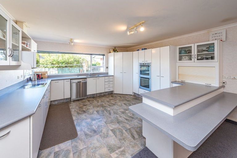 Photo of property in 6 Porritt Street, Saint Johns Hill, Whanganui, 4500