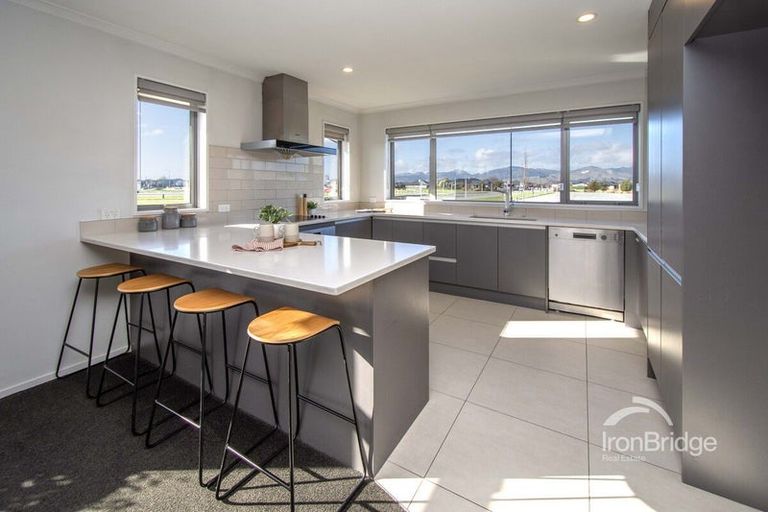 Photo of property in 2 Killarney Avenue, Halswell, Christchurch, 8025