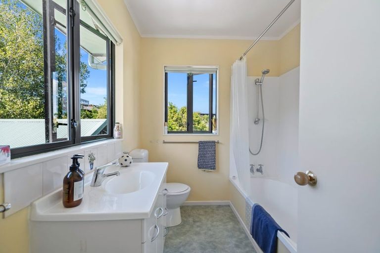 Photo of property in 15 Turiapua Lane, Parua Bay, Whangarei, 0174