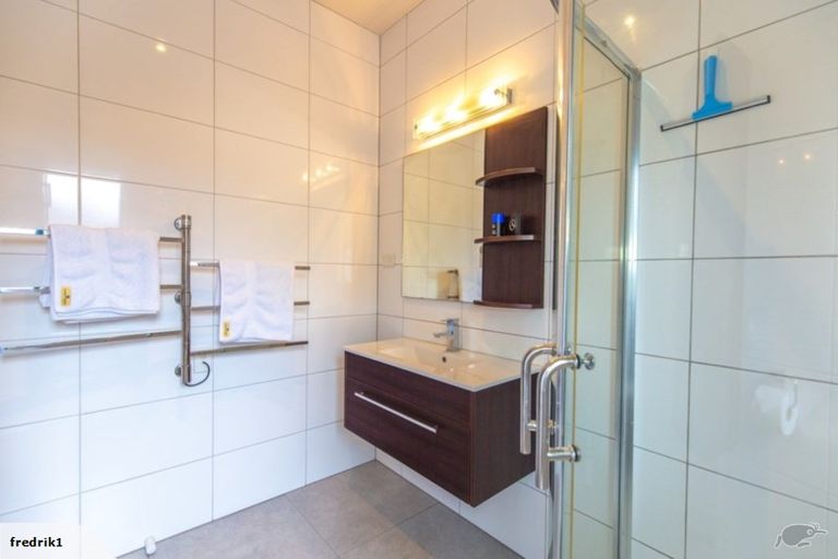 Photo of property in 14 Hampshire Court, Flagstaff, Hamilton, 3210