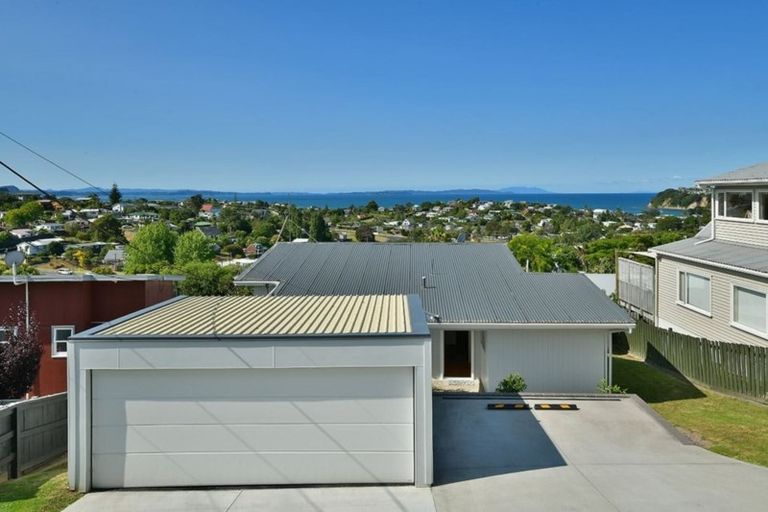 Photo of property in 5 Norfolk Road, Stanmore Bay, Whangaparaoa, 0932
