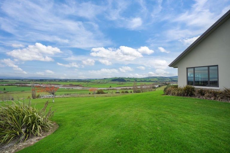 Photo of property in 1521 Dipton Winton Highway, Centre Bush, Winton, 9782