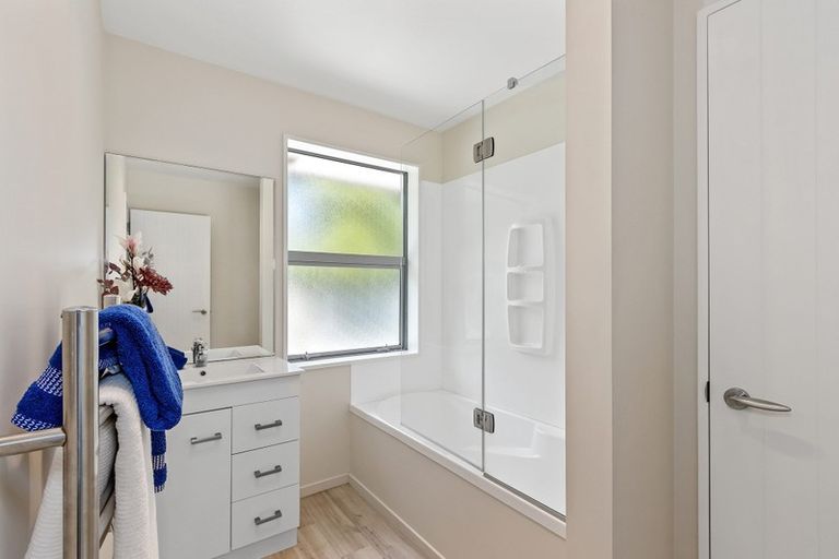 Photo of property in 6 Pawaho Place, Heathcote Valley, Christchurch, 8022