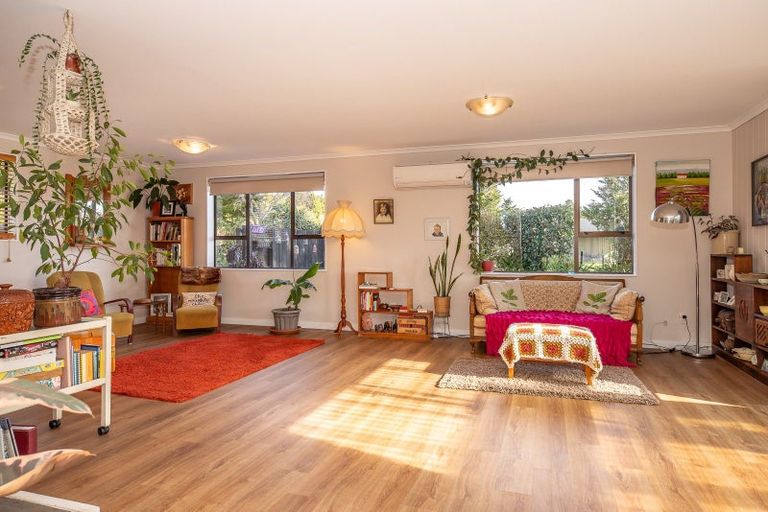 Photo of property in 57 Caledonian Road, Westport, 7892