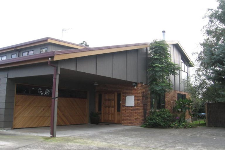 Photo of property in 9 Kings Court, Roslyn, Palmerston North, 4414