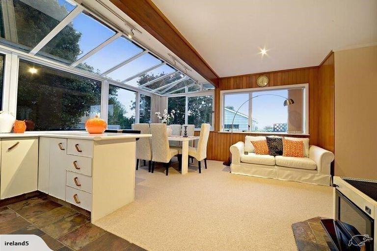 Photo of property in 2/12 Priestley Drive, Bucklands Beach, Auckland, 2014