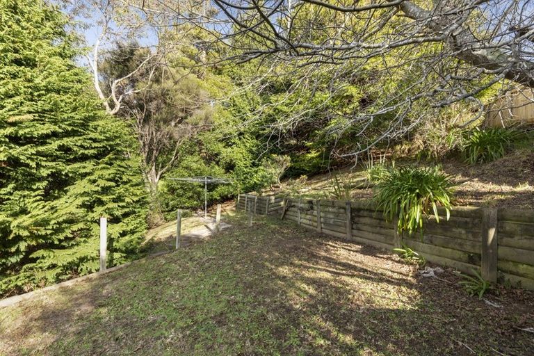 Photo of property in 47 Fraser Street, Wainuiomata, Lower Hutt, 5014