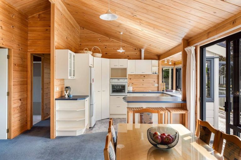 Photo of property in 11 Pleasant Place, Pauanui, Hikuai, 3579