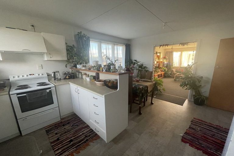 Photo of property in 77 Meeanee Road, Taradale, Napier, 4112