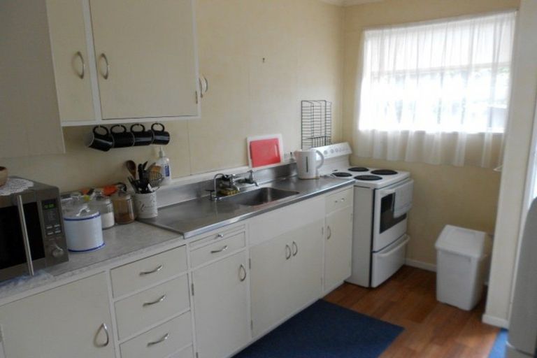 Photo of property in 5 Kiwi Court, Roslyn, Palmerston North, 4414