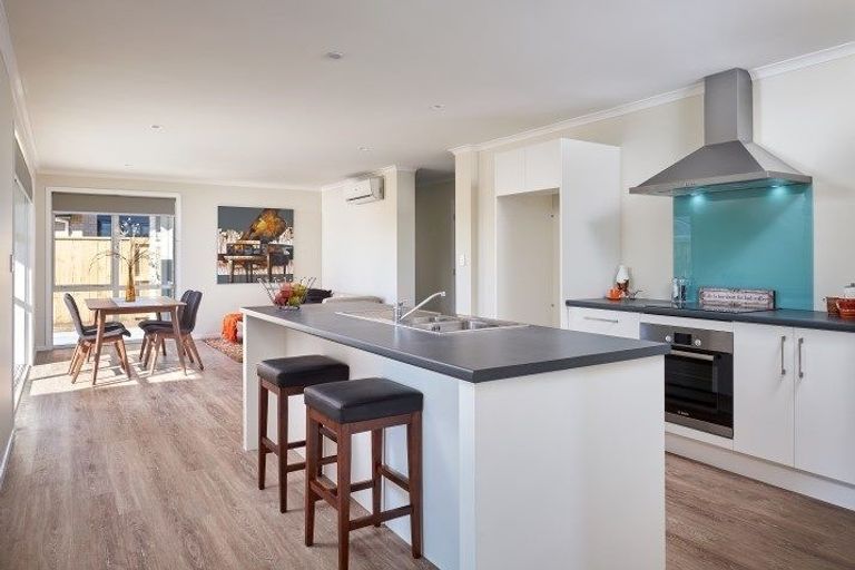 Photo of property in 49 Kahuparere Crescent, Pyes Pa, Tauranga, 3112