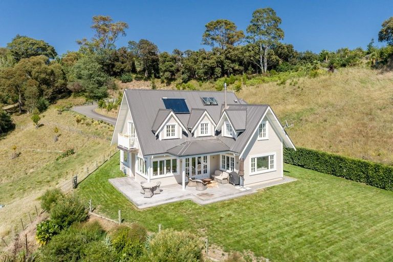 Photo of property in 155 Durham Drive, Havelock North, 4130