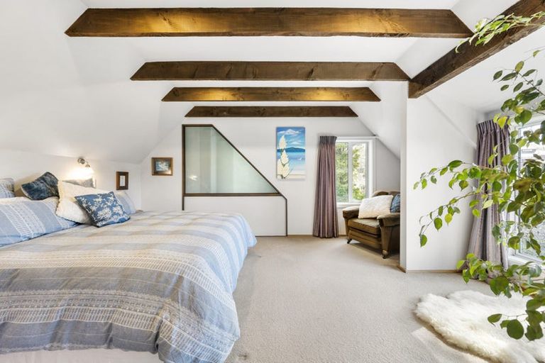Photo of property in 14 Halswater Drive, Churton Park, Wellington, 6037