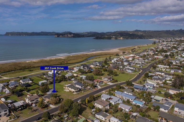 Photo of property in 257 Cook Drive, Whitianga, 3510