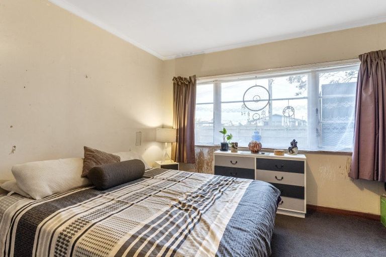 Photo of property in 25 Kirk Street, Otaki, 5512