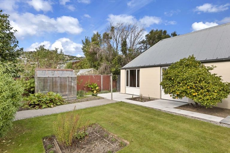 Photo of property in 24a Birdwood Avenue, Beckenham, Christchurch, 8023