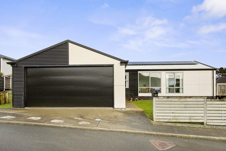 Photo of property in 11 Otonga Heights, Maungaraki, Lower Hutt, 5010