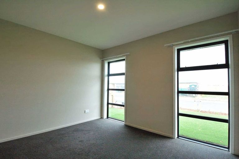 Photo of property in 16 Lydiard Drive, Rolleston, 7615