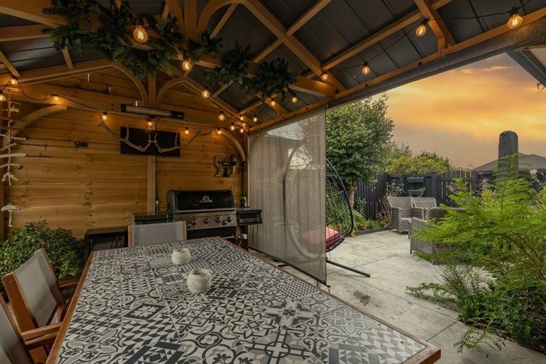 Photo of property in 3 Windsor Court, Rangiora, 7400