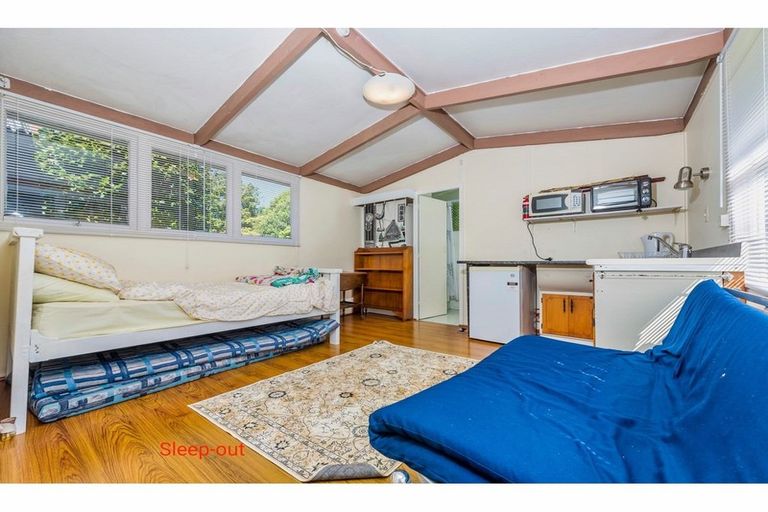 Photo of property in 31 Routley Drive, Glen Eden, Auckland, 0602