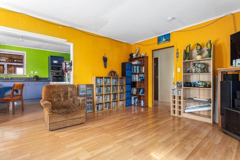 Photo of property in 44 Station Road, Taneatua, 3123