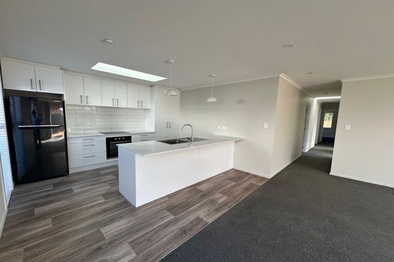 Photo of property in 19 Victoria Street, Carterton, 5713