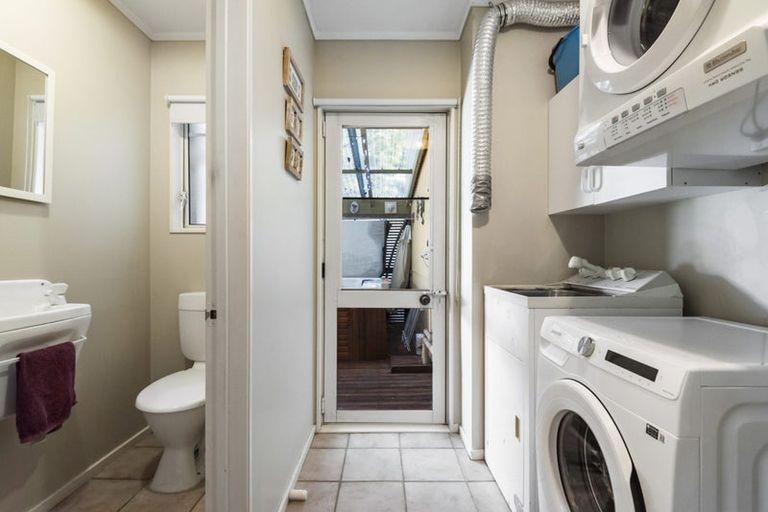 Photo of property in 1/31 Taroka Close, Pinehill, Auckland, 0632