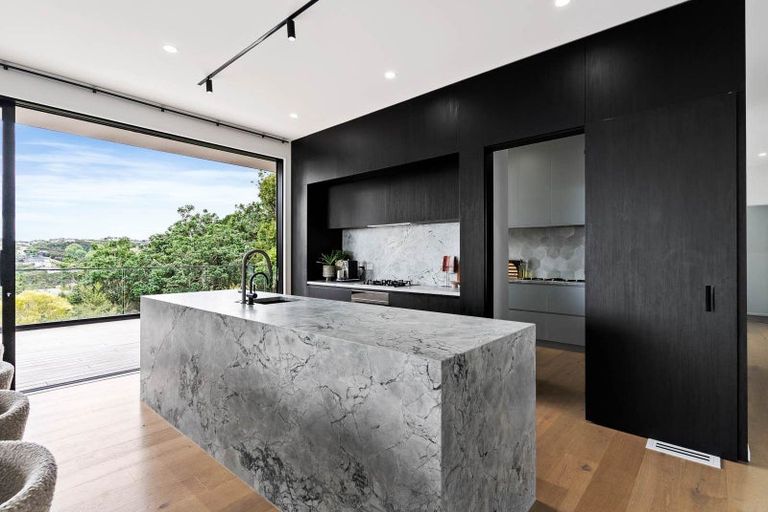 Photo of property in 326 Flat Bush School Road, Flat Bush, Auckland, 2019