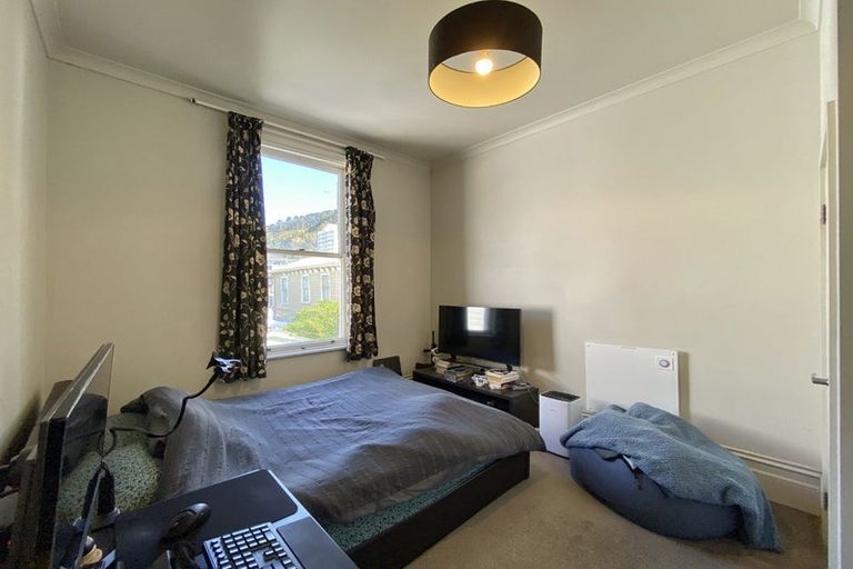 Photo of property in 84 Tinakori Road, Thorndon, Wellington, 6011