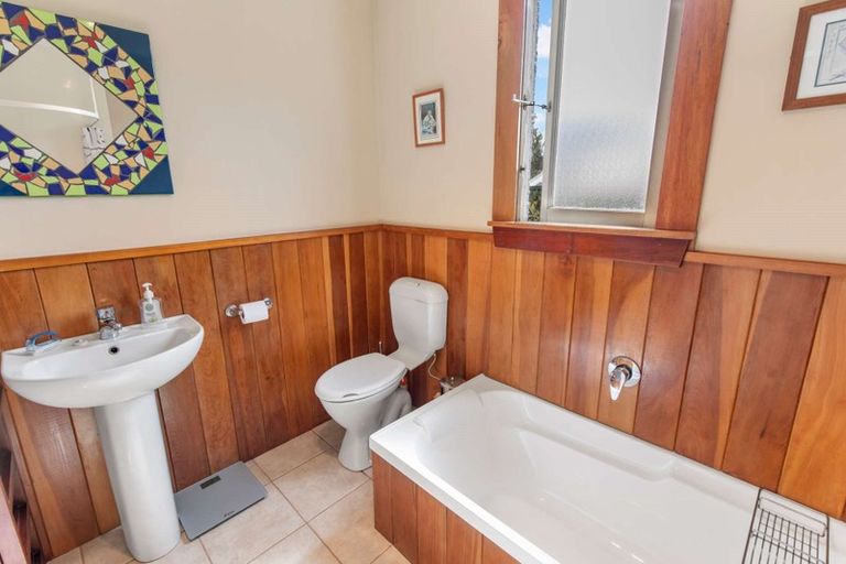 Photo of property in 174 Raeburne Street, Te Awamutu, 3800
