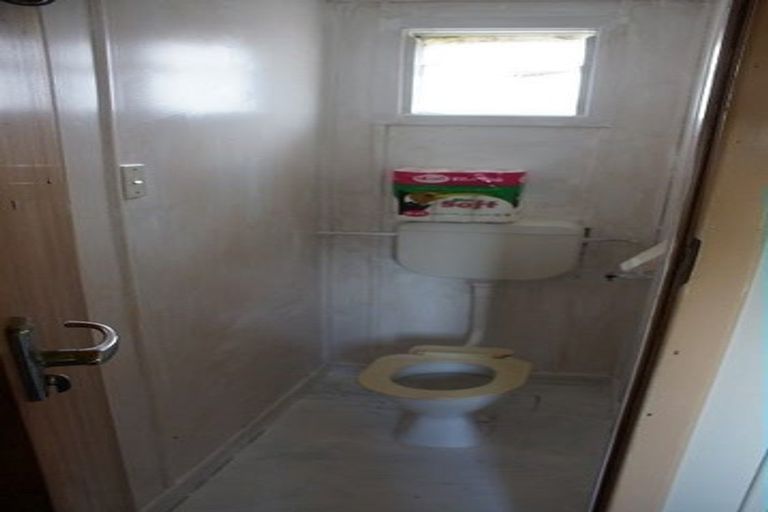 Photo of property in 7 Dune Crescent, Oreti Beach, Invercargill, 9879