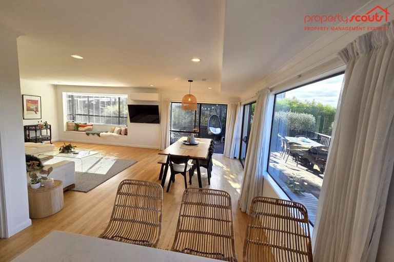 Photo of property in 70 Hinewa Road, Otumoetai, Tauranga, 3110