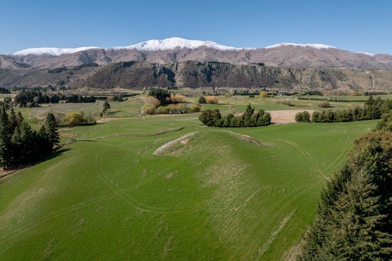 Photo of property in 136 Morven Ferry Road, Arrow Junction, Queenstown, 9371