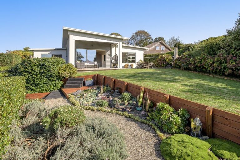 Photo of property in 39 Jarrah Park Drive, Pyes Pa, Tauranga, 3112