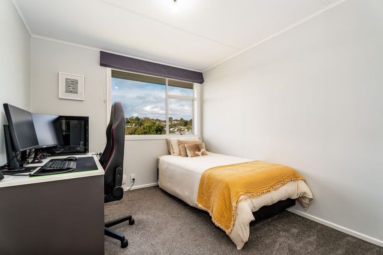 Photo of property in 3 Stipulate Place, Ascot Park, Porirua, 5024