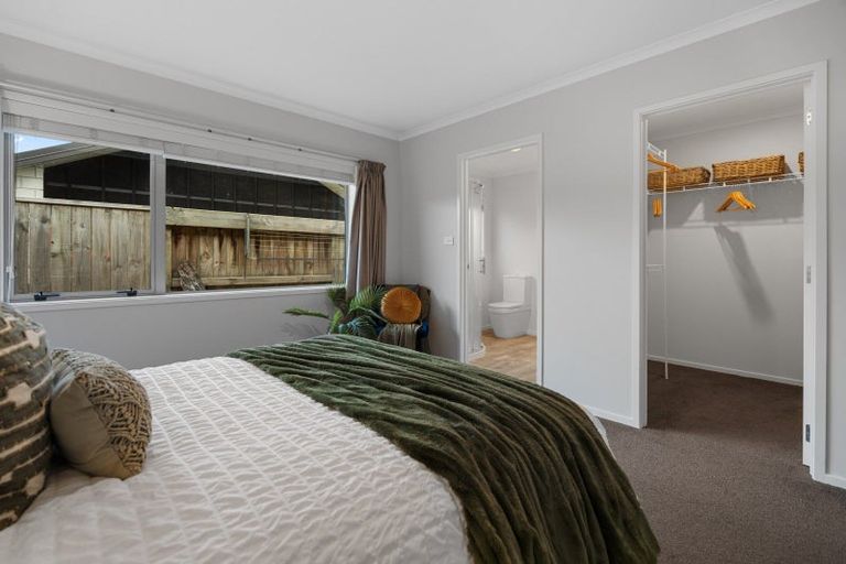 Photo of property in 54 Awataha Crescent, Pyes Pa, Tauranga, 3110