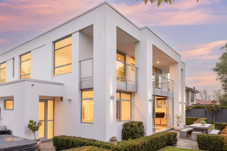 Photo of property in 8 Pewter Place, Northwood, Christchurch, 8051