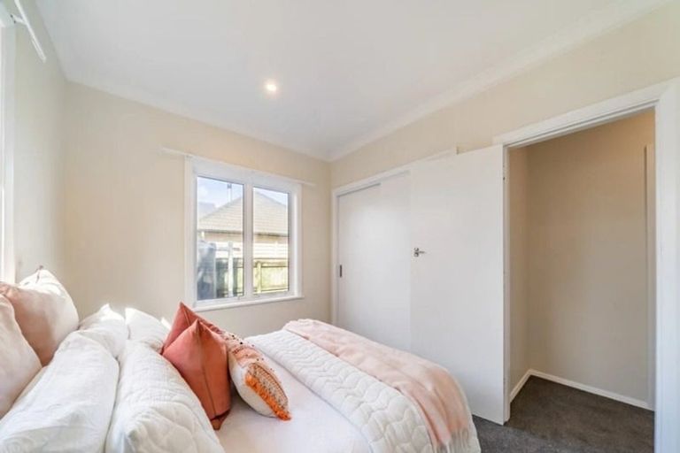 Photo of property in 56 Brentwood Street, Trentham, Upper Hutt, 5018