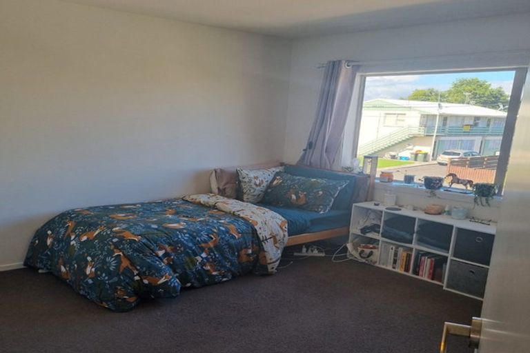 Photo of property in 1u1 June Place, Hamilton East, Hamilton, 3216