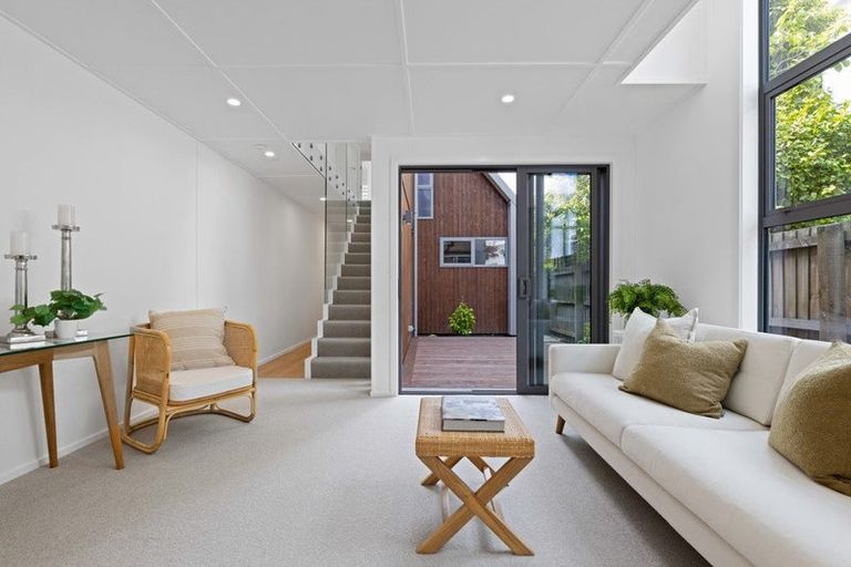 Photo of property in 2/26 Hutcheson Street, Sydenham, 8023