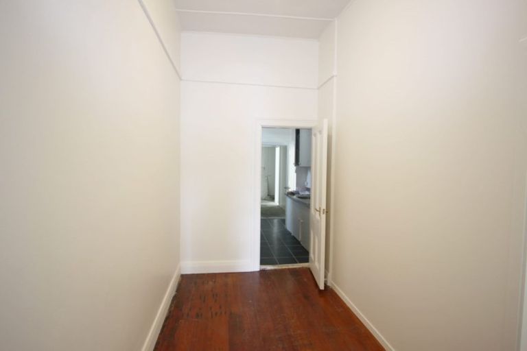 Photo of property in 104 Wallace Street, Mount Cook, Wellington, 6021