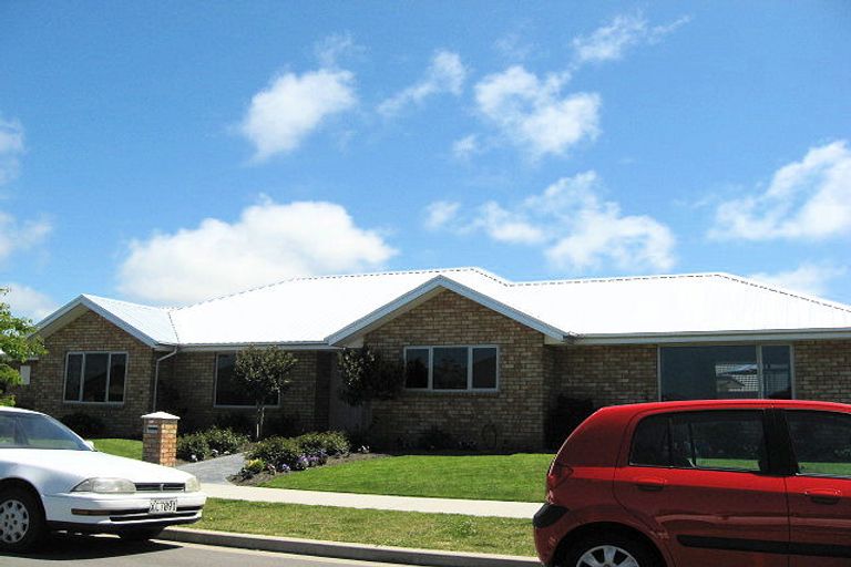 Photo of property in 17 Fergus Street, Kaiapoi, 7630