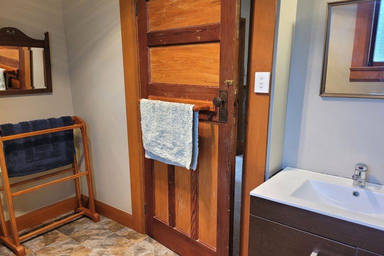 Photo of property in 2 Rolleston Street, Watlington, Timaru, 7910