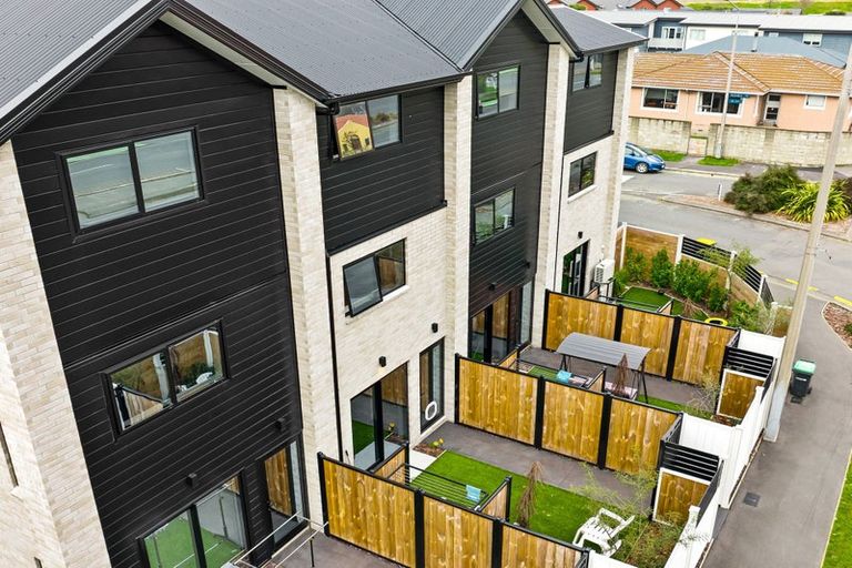 Photo of property in 3/2 Taramea Place, Addington, Christchurch, 8024