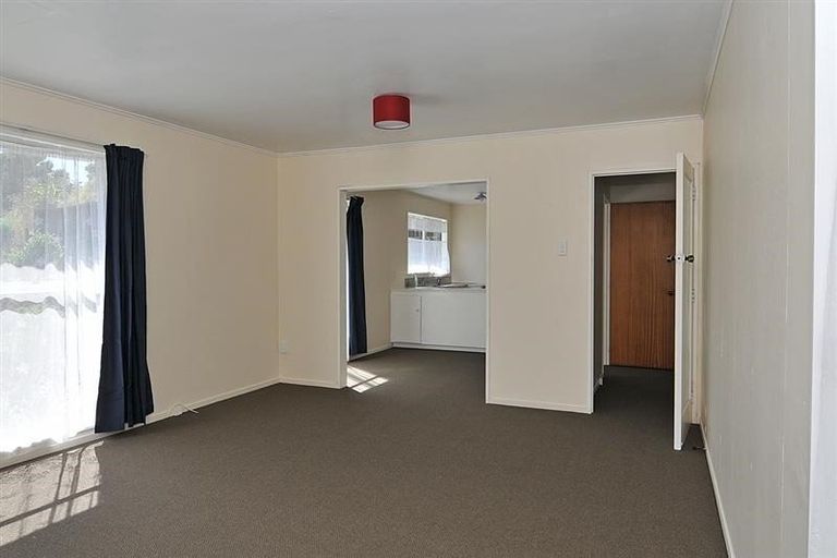 Photo of property in 214 Mitchell Street, Brooklyn, Wellington, 6021